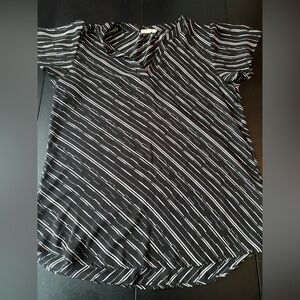 Womans short sleeve blouse